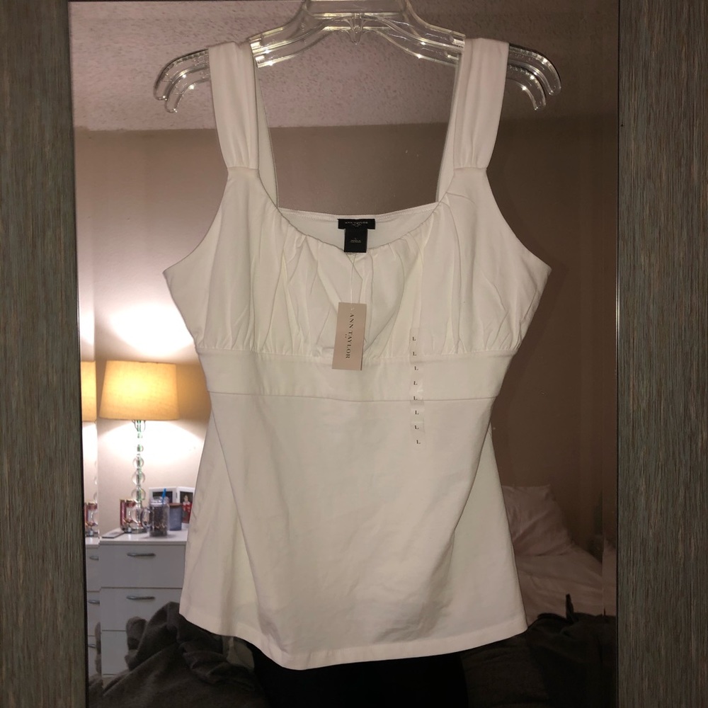 NWT - Ann Taylor Top *BRAND NEW*